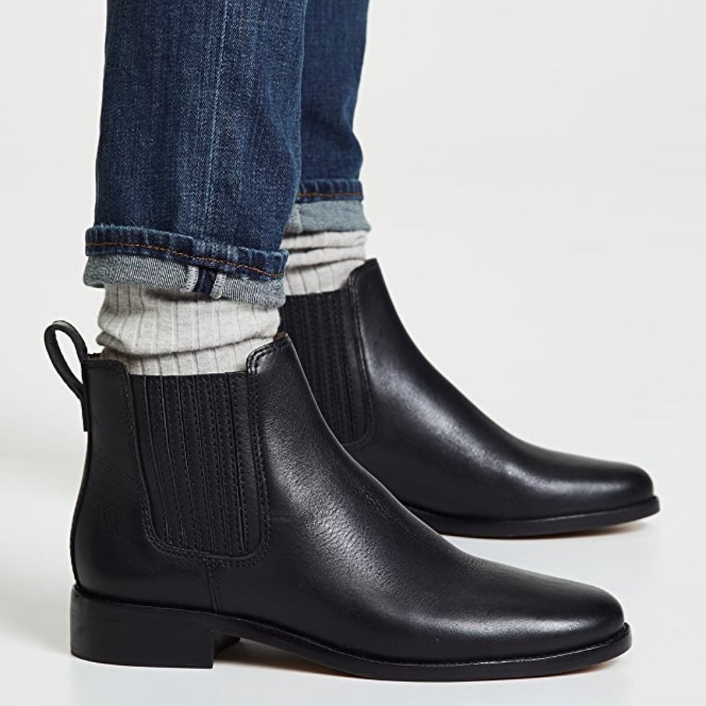 the ainsley chelsea boot